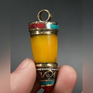 China Tibet Copper Inlay Turquoise Beeswax Droplet Shape Pray Amulet Necklace